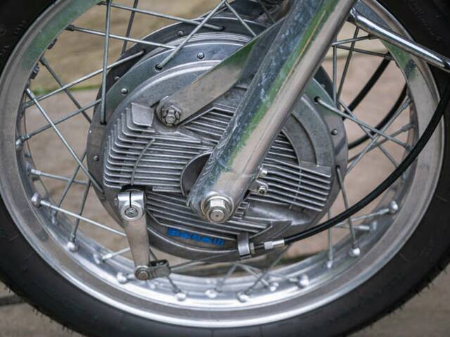 Benelli 650 Tornado