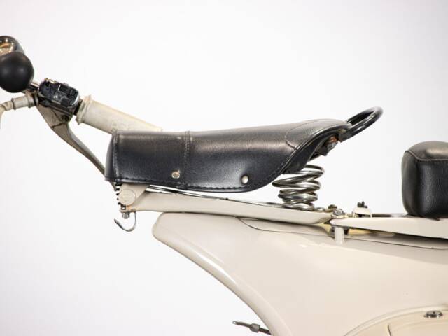 Piaggio Vespa 150 "Struzzo" VL