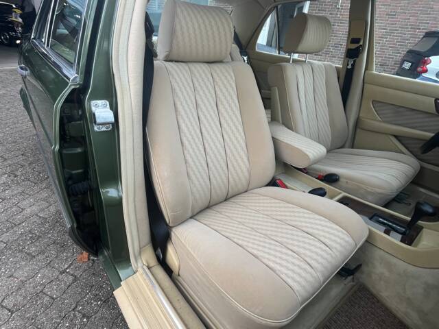 Mercedes-Benz 280 SE