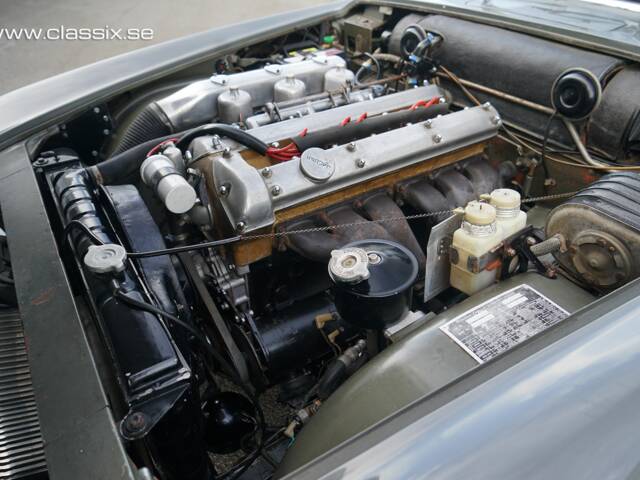 Jaguar Mk X 3.8