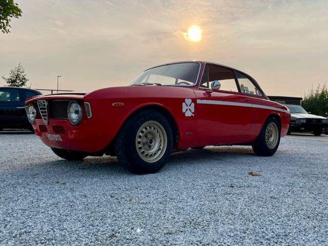 Alfa Romeo Giulia GTA 1300 Junior
