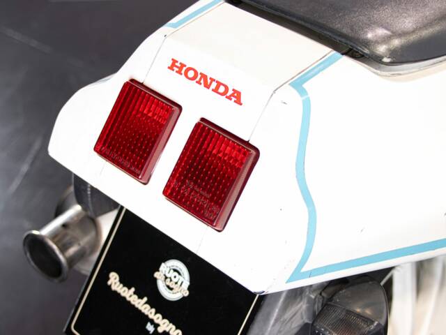 Honda VFR 400 R