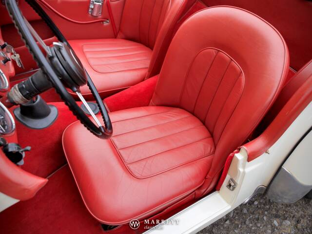 Triumph TR 2
