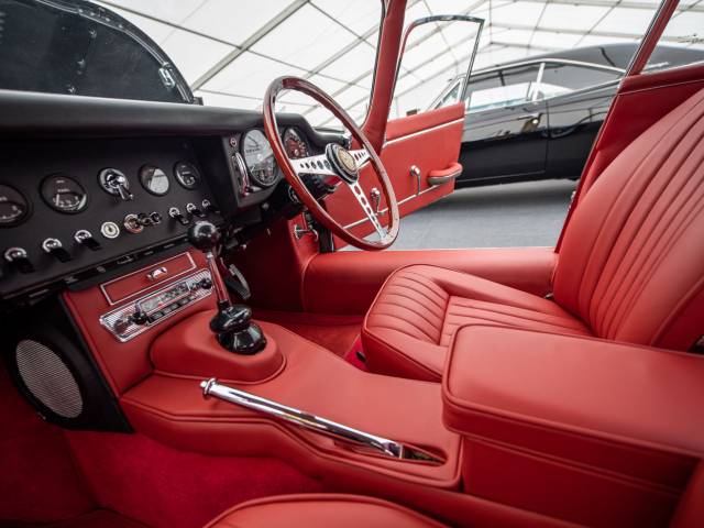 Jaguar E-Type 4.2