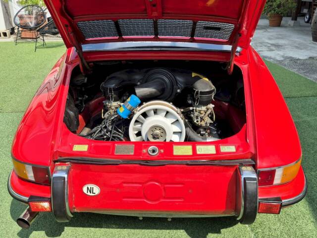 Porsche 911 2.4 T "Oilflap"