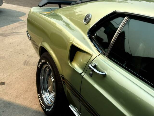 Ford Mustang Mach 1