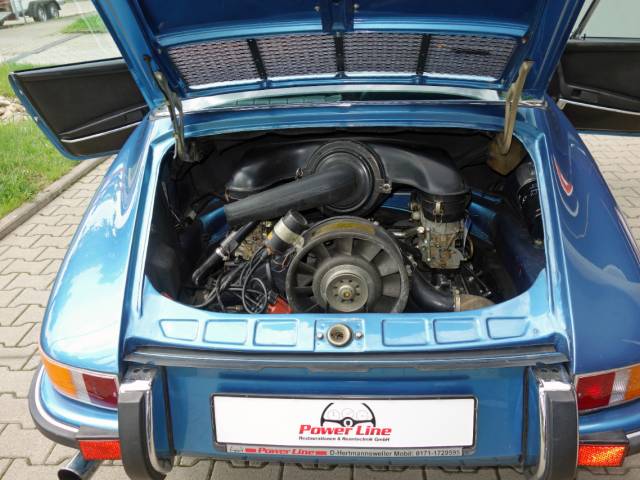 Porsche 911 2.4 T