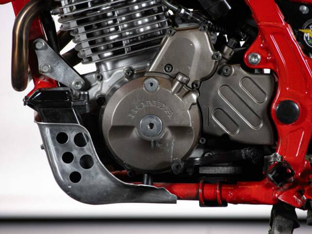 Honda NX 650 Dominator