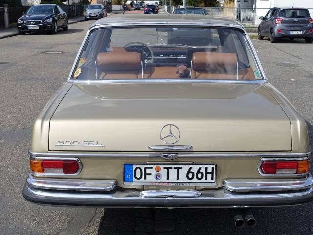Image 1/19 of Mercedes-Benz 300 SEL (1966)