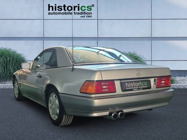 Mercedes-Benz SL 320