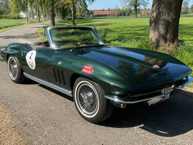 Chevrolet Corvette Sting Ray Convertible