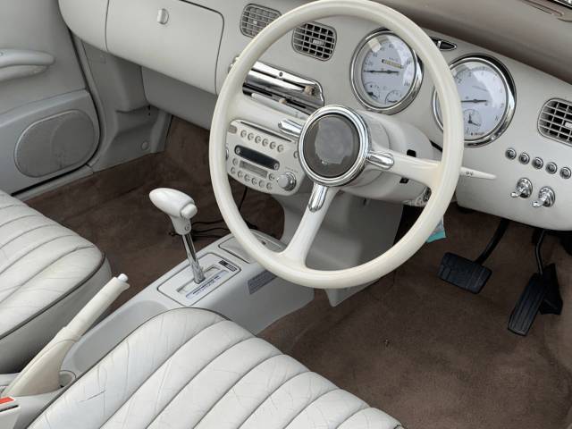 Nissan Figaro