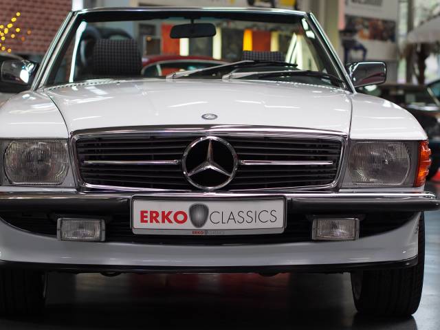 Mercedes-Benz 300 SL