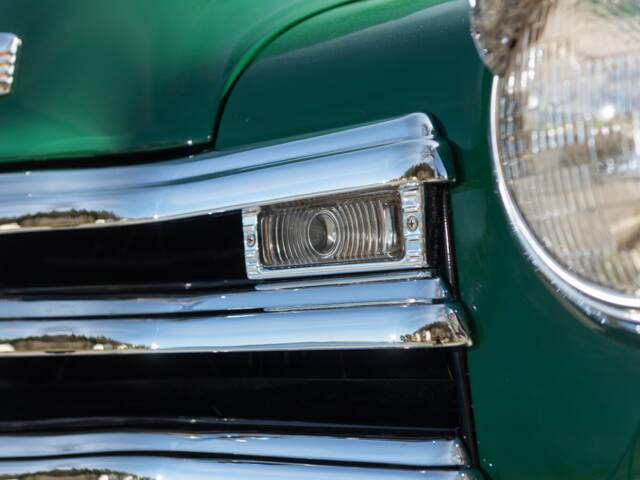Chevrolet 3100 ½-ton Stepside