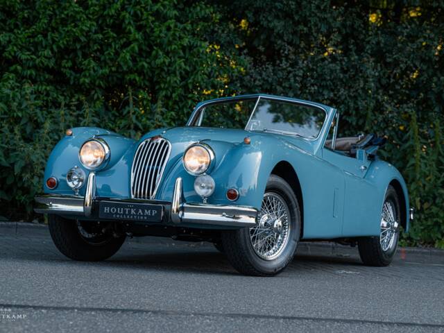 Jaguar XK 140 SE DHC