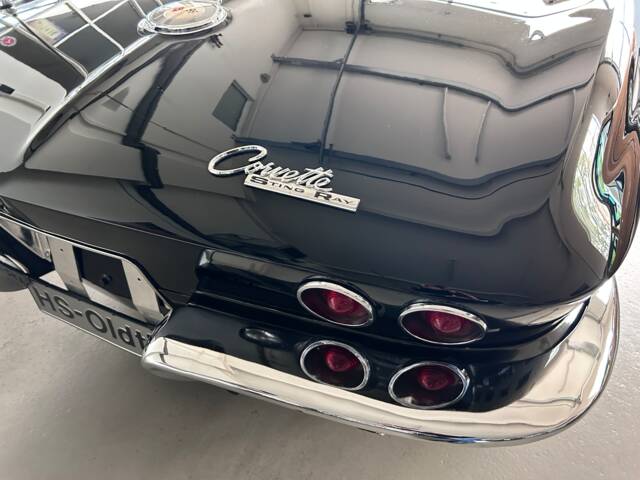 Chevrolet Corvette Sting Ray Convertible