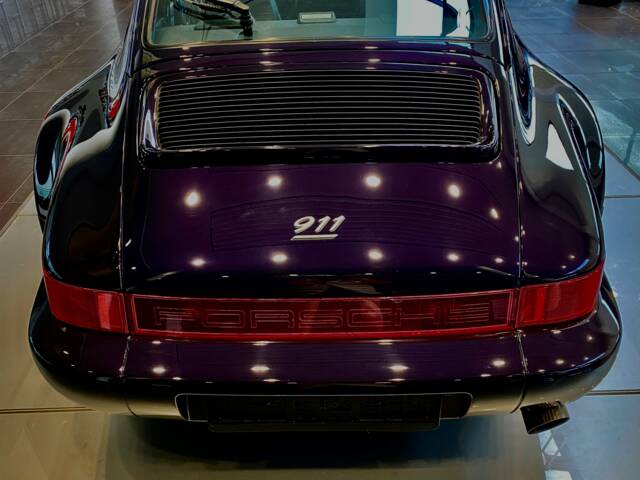 Immagine 1/15 di Porsche 911 Carrera 4 &quot;30 Jahre 911&quot; (1993)