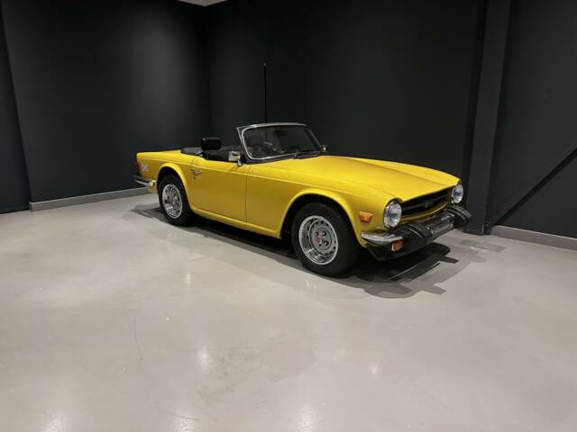 Triumph TR 6 PI