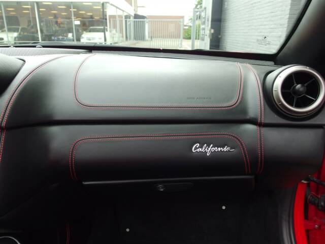Ferrari California 30