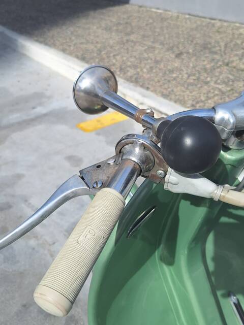 Piaggio Vespa 125
