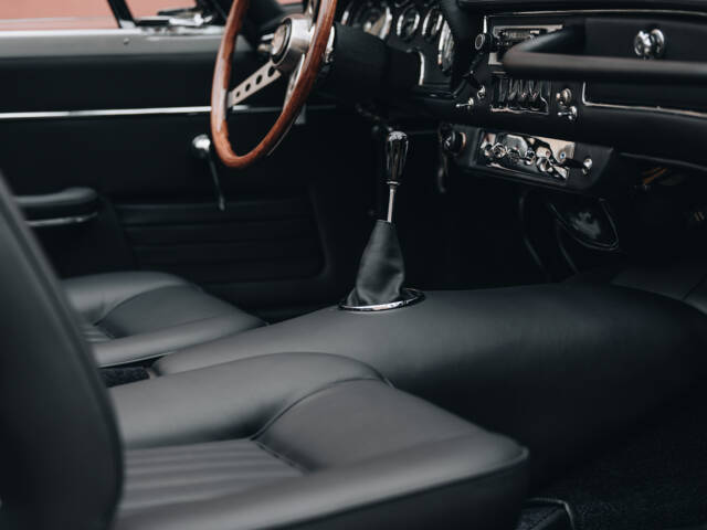 Maserati Mistral 3700 Spyder