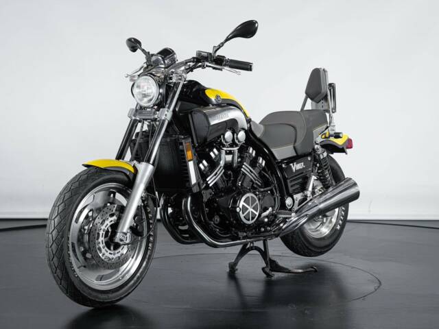 Yamaha V-Max 1200