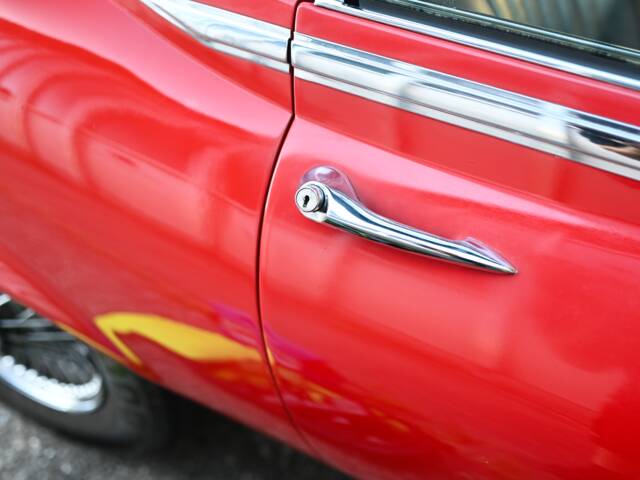 Jaguar E-Type V12 (2+2)