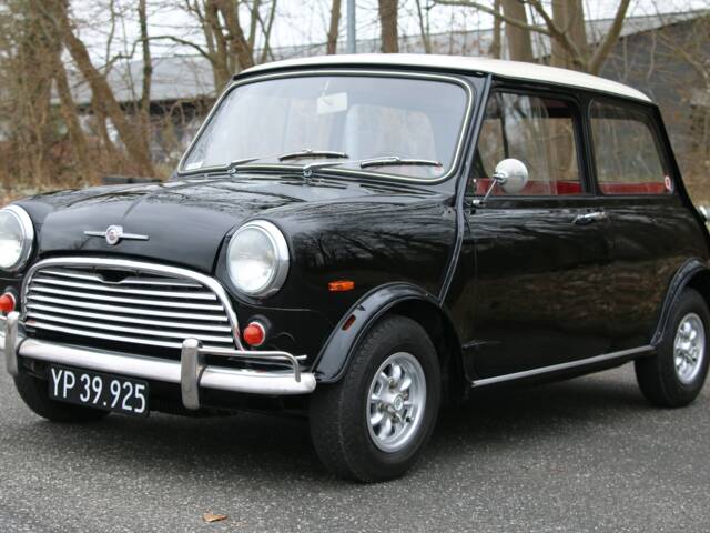 Image 1/97 de Austin Mini 850 (1966)