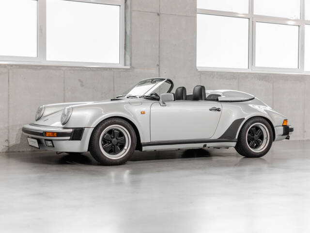 Immagine 1/9 di Porsche 911 Speedster 3.2 (1989)