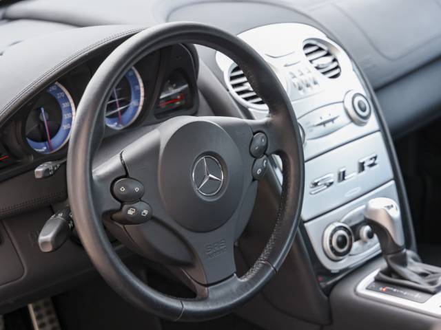 Mercedes-Benz SLR McLaren