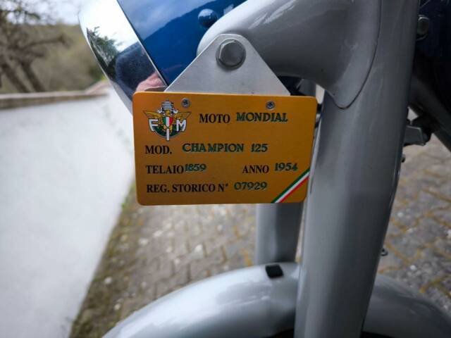 Mondial 125 Champion