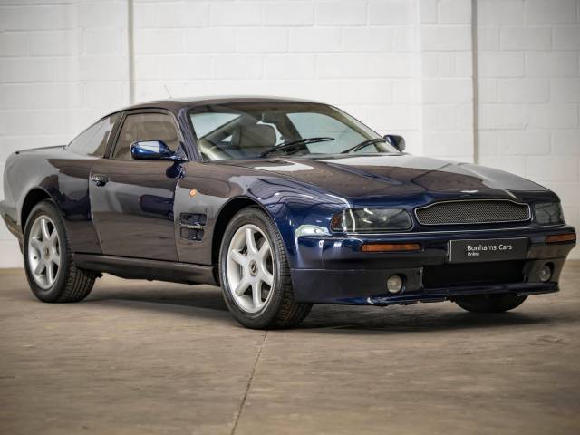 Bild 1/8 von Aston Martin V8 Coupé (1998)