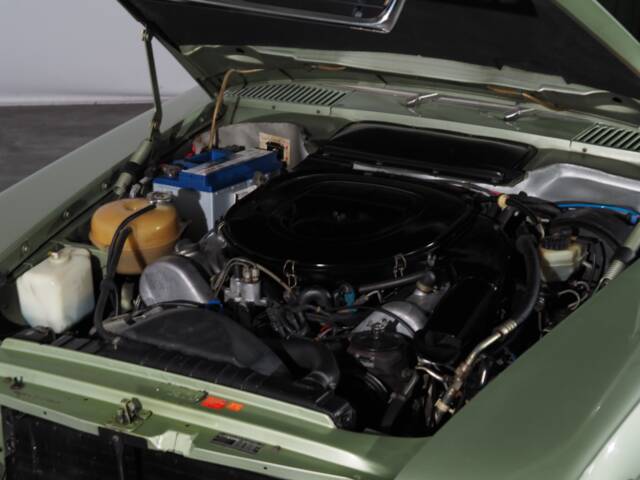 Mercedes-Benz 450 SLC