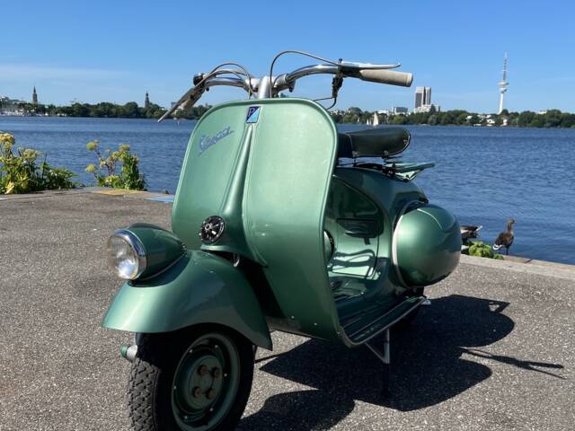 Piaggio Vespa 125