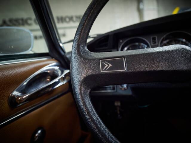 Citroën DS 23 Pallas