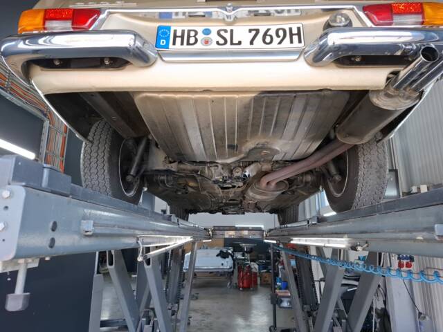 Mercedes-Benz 280 SL