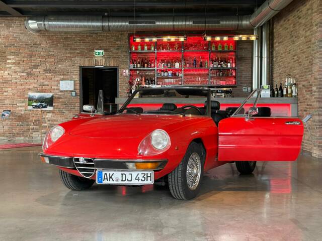 Immagine 1/7 di Alfa Romeo 1750 Spider Veloce (1970)