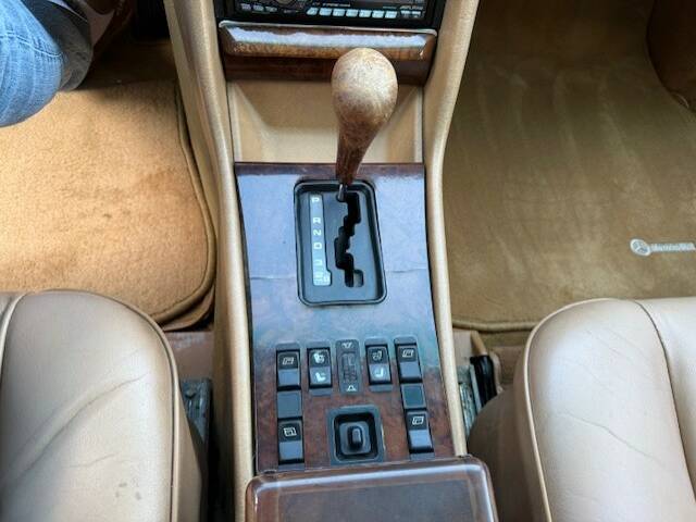 Mercedes-Benz 500 SEC