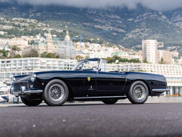 Immagine 1/50 di Ferrari 250 GT Cabriolet Pininfarina (1960)