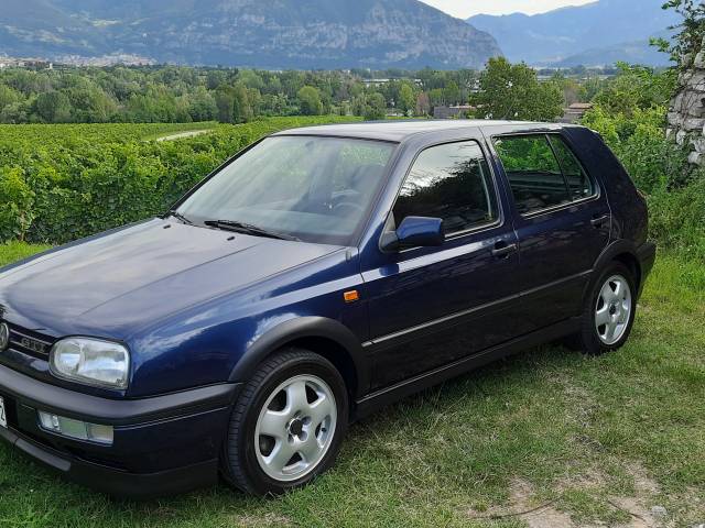 Imagen 1/25 de Volkswagen Golf III GTI 2.0 (1994)