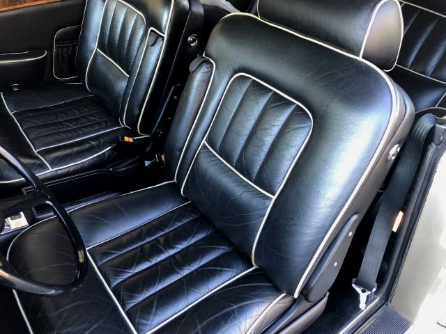 Rolls-Royce Corniche I