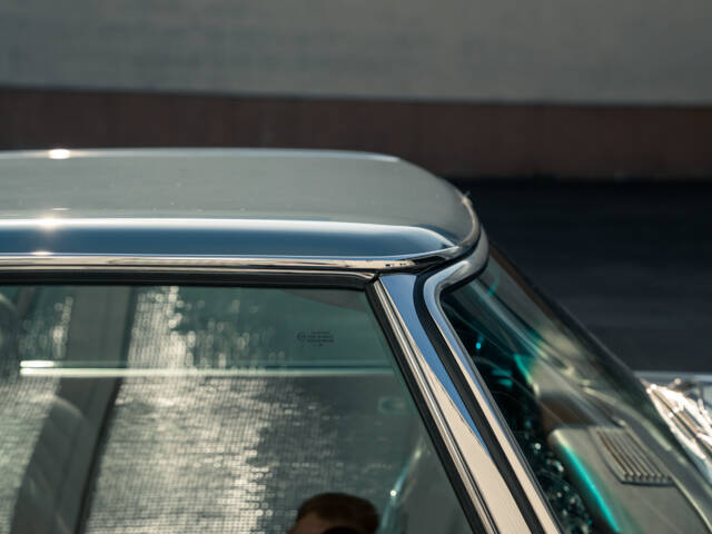 Mercedes-Benz 280 SL