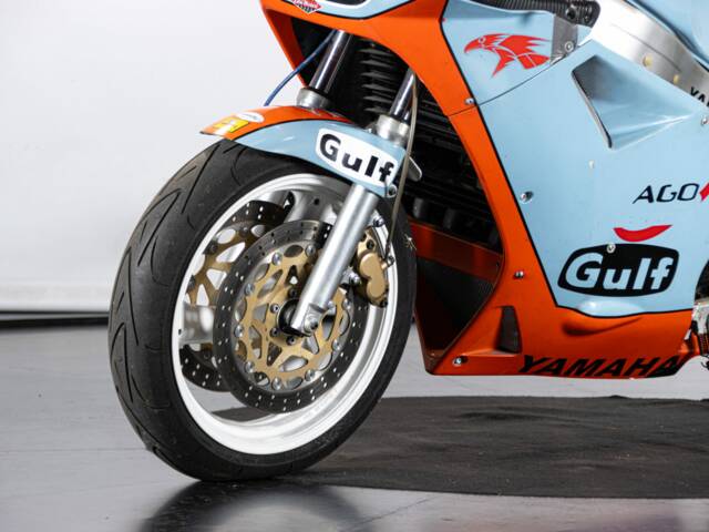 Yamaha FZR 1000 Genesis