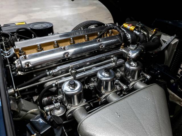 Jaguar E-Type 3.8