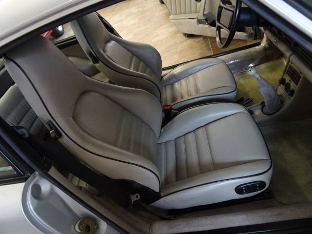 Porsche 911 Carrera 3.2 "25 years 911"