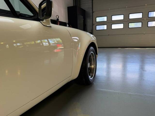 Porsche 911 2.4 S "Oilflap"