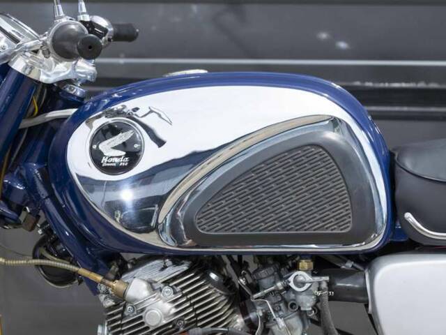 Honda CB 72