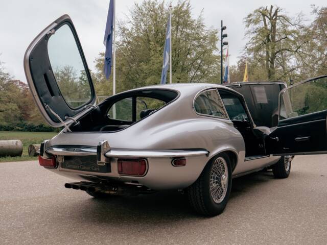 Jaguar E-Type V12 (2+2)