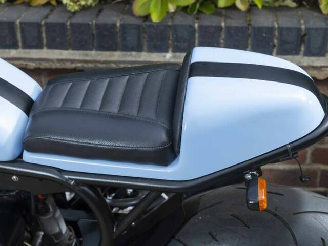 Triumph Daytona 900
