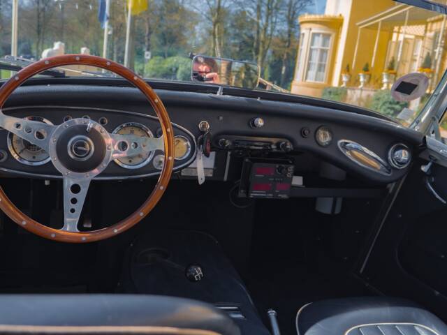 Austin-Healey 100/6 (BN4)